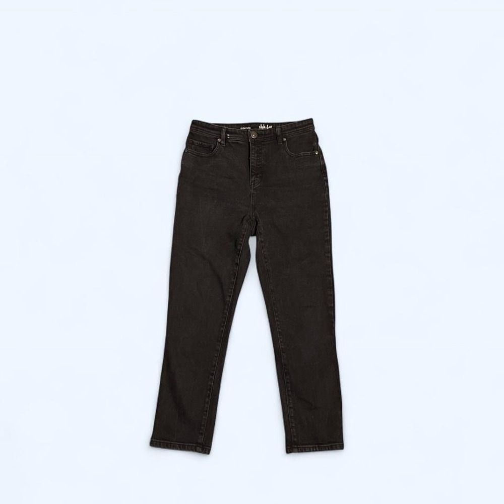 Cropped black slim jeans size 4 by Style & Co